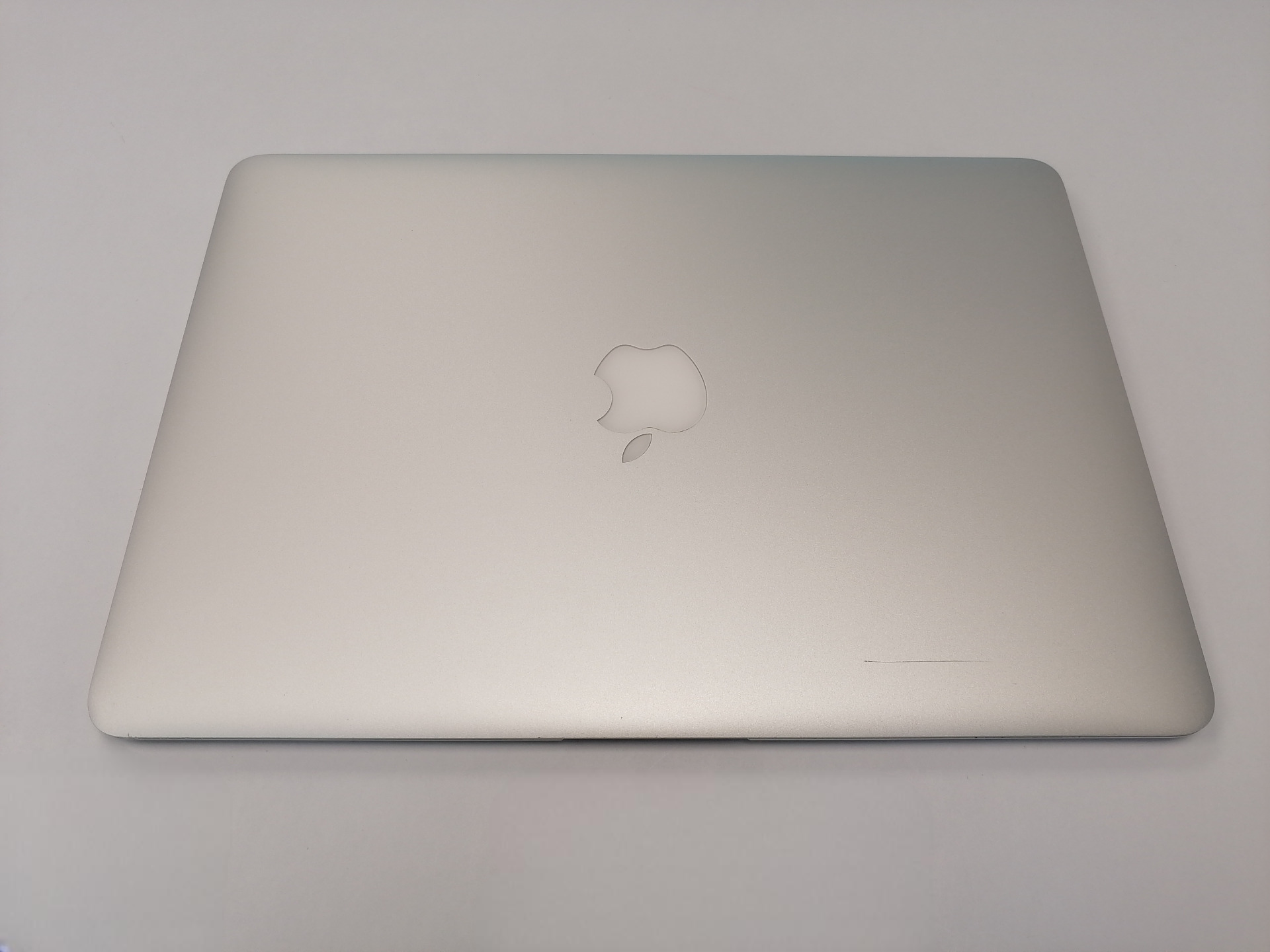 MacBook Air 13", 2015, MMGF2, Core i5 1,6Ггц/8Гб/128Гб SSD, 603 цикла / Без коробки, Серый - Б/У